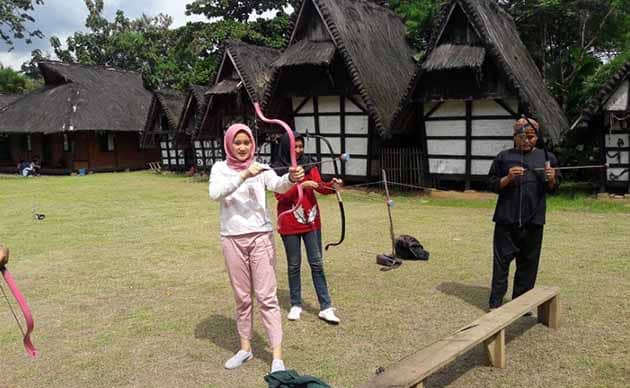 kampung budaya sindang barang