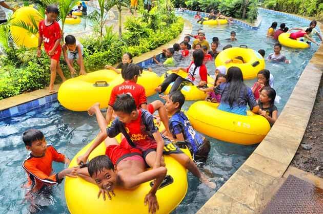 Sangkan Resort Aqua Park Kolam