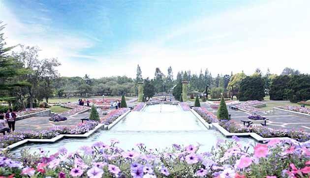 Taman Jepang Taman Bunga Nusantara Cibubur