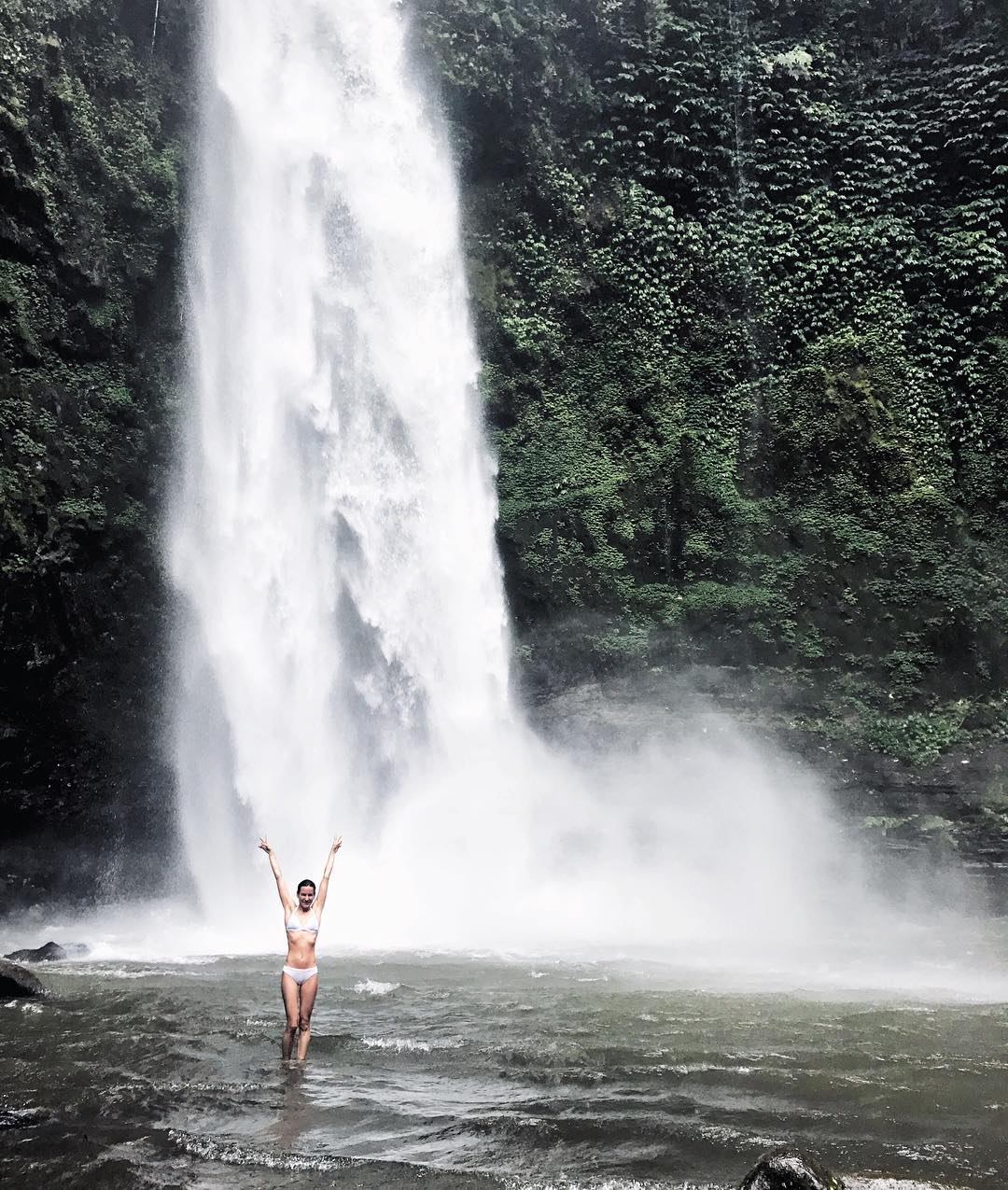 Nungnung Waterfall, Natural Paintings That Exist in the Real World 1