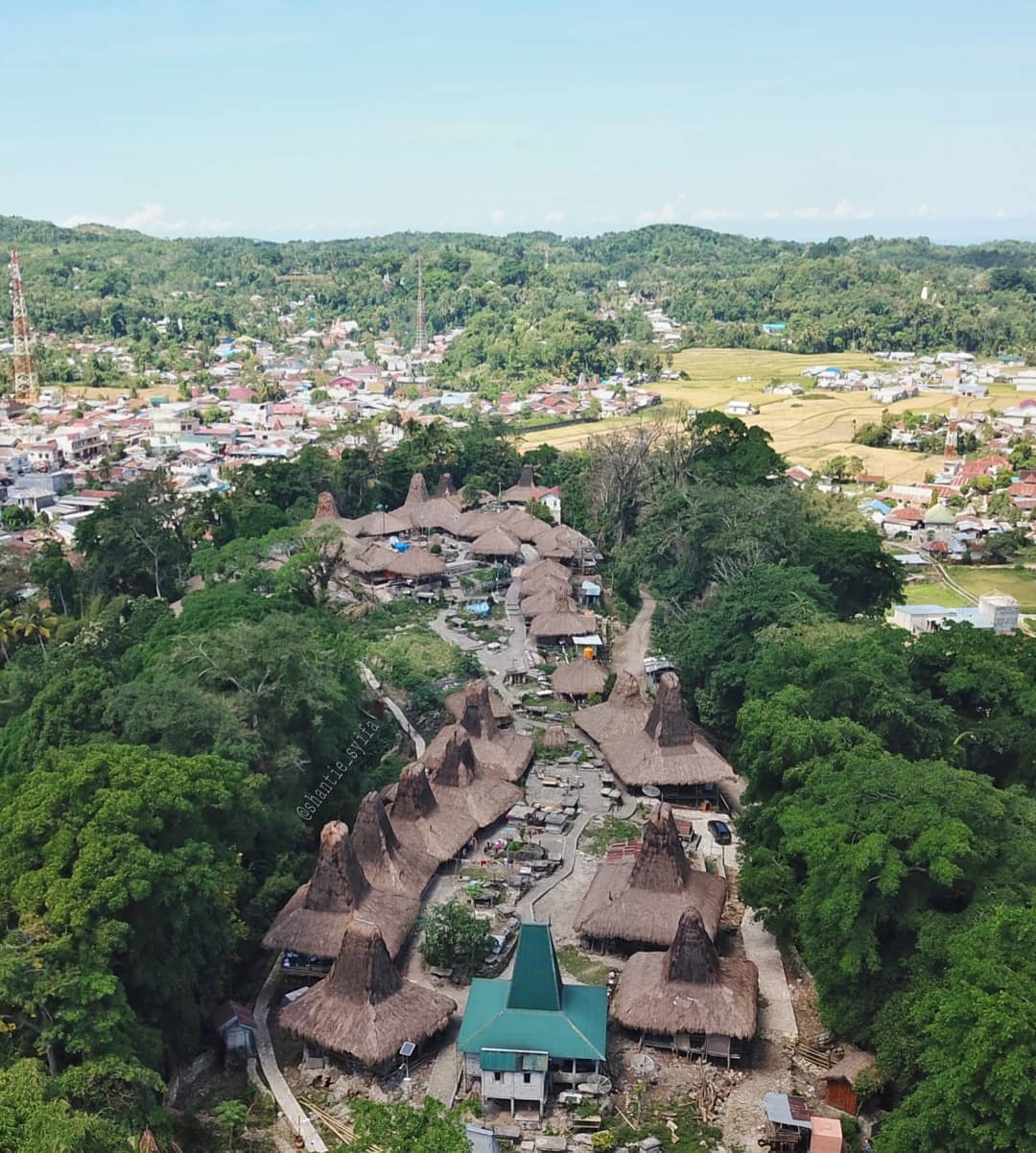 Wisata Sumba Kampung Terapung