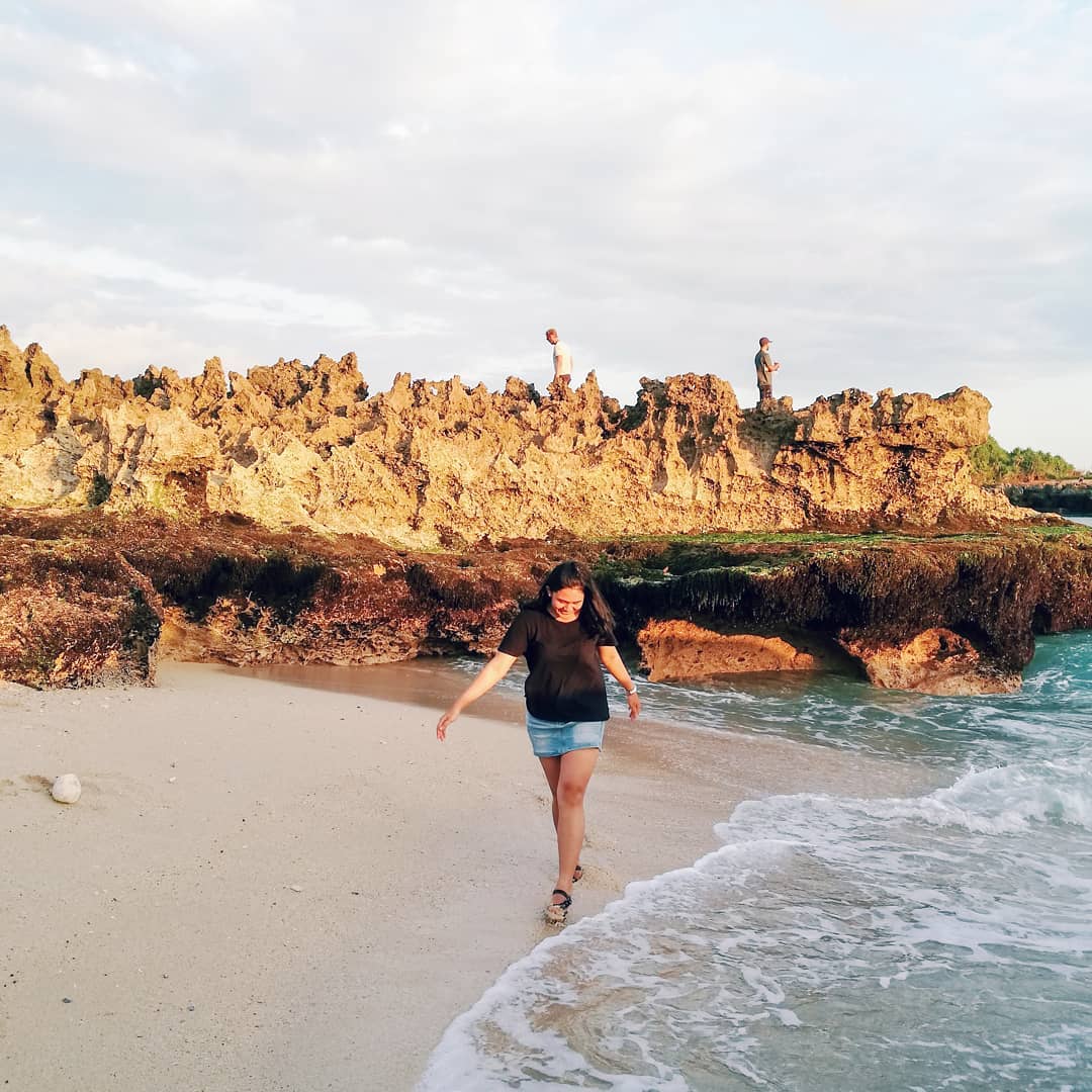 Wisata Sumba Pantai Pero