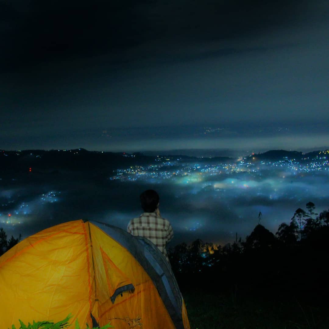 Gunung Putri Lembang Tiket Masuk 2021 Fasilitas Camping