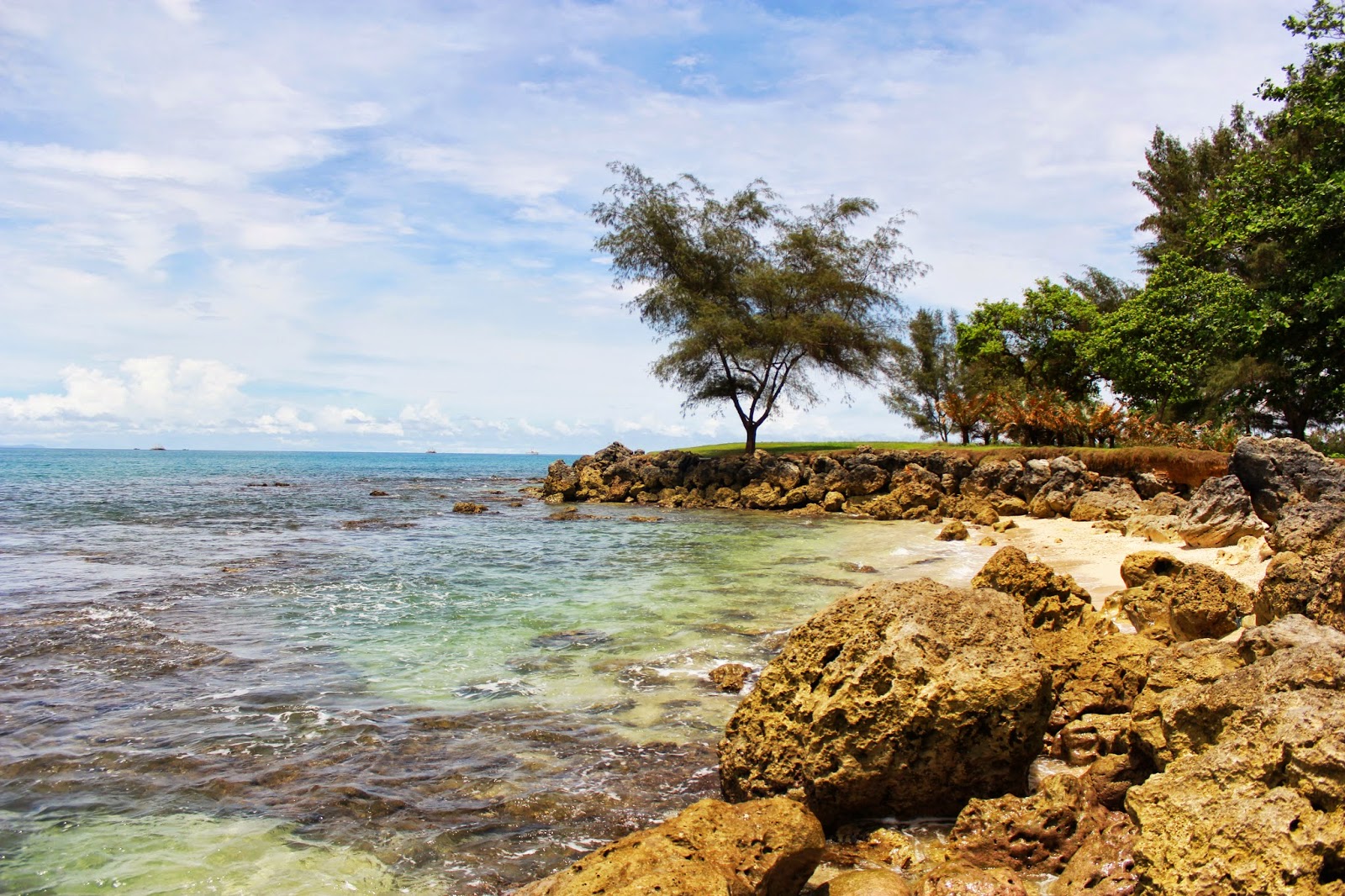 Pantai Bugel