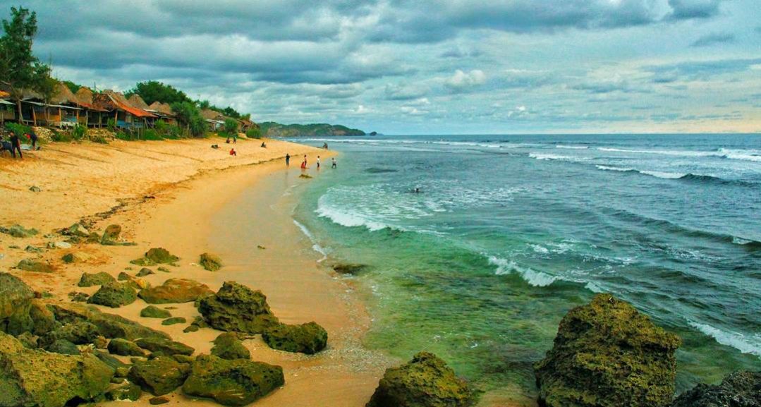 Review 11 Pantai di Gunung Kidul Paling Populer 2019