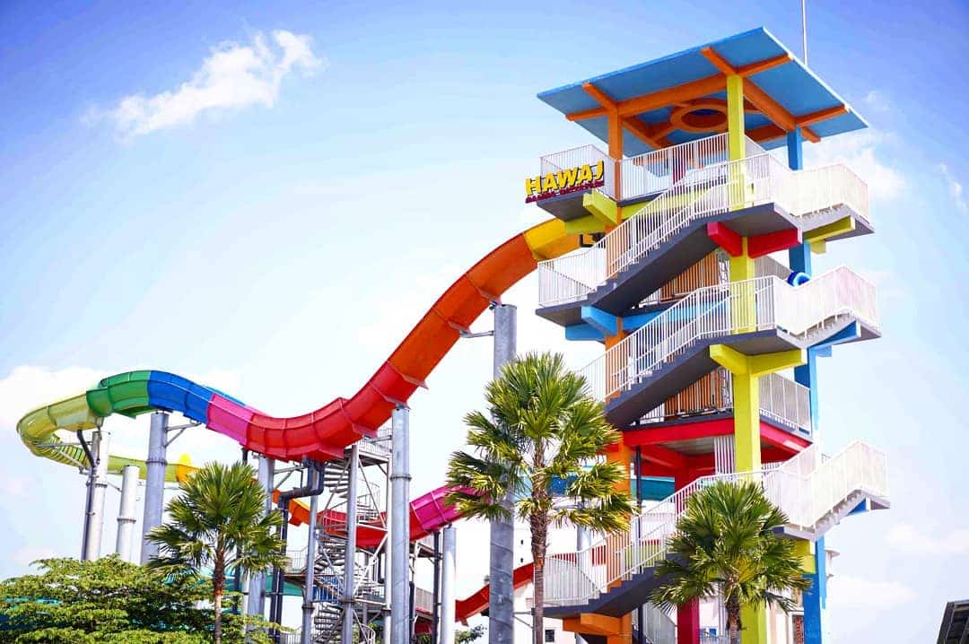 Tantang Adrenalin di Wahana Air Terlengkap: Hawai Waterpark