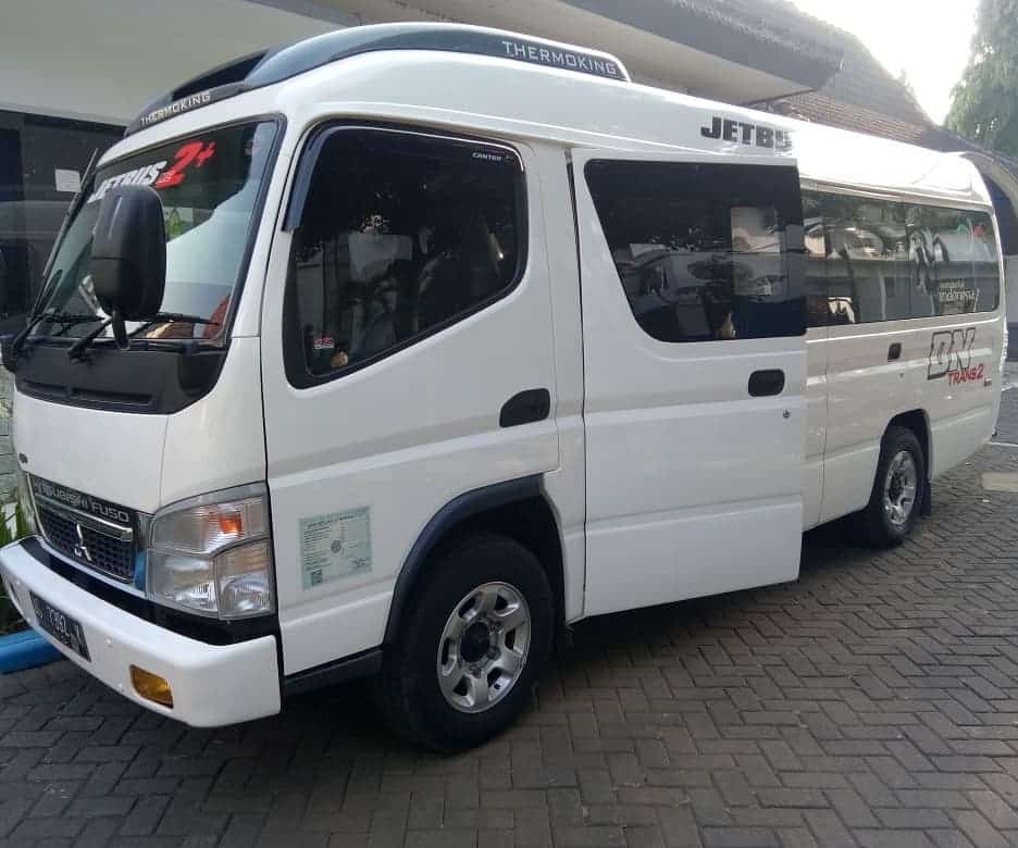 travel mobil jogja