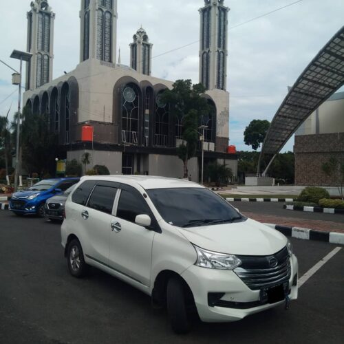 rental-mobil-Padang