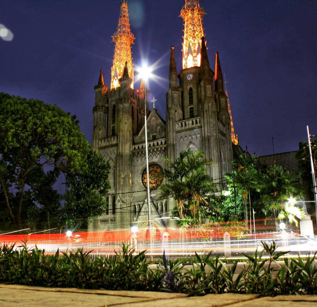 Night View Gereja Katedral Jakarta