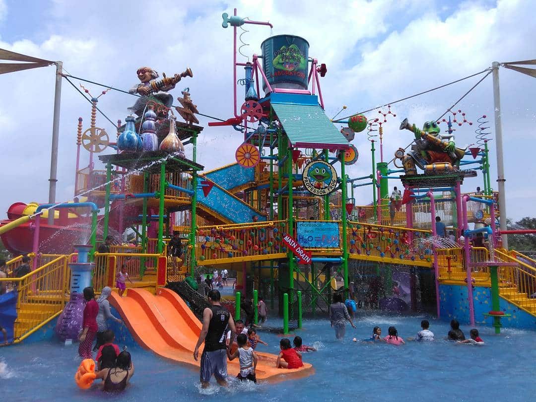 Wahana Permainan Go Wet Waterpark
