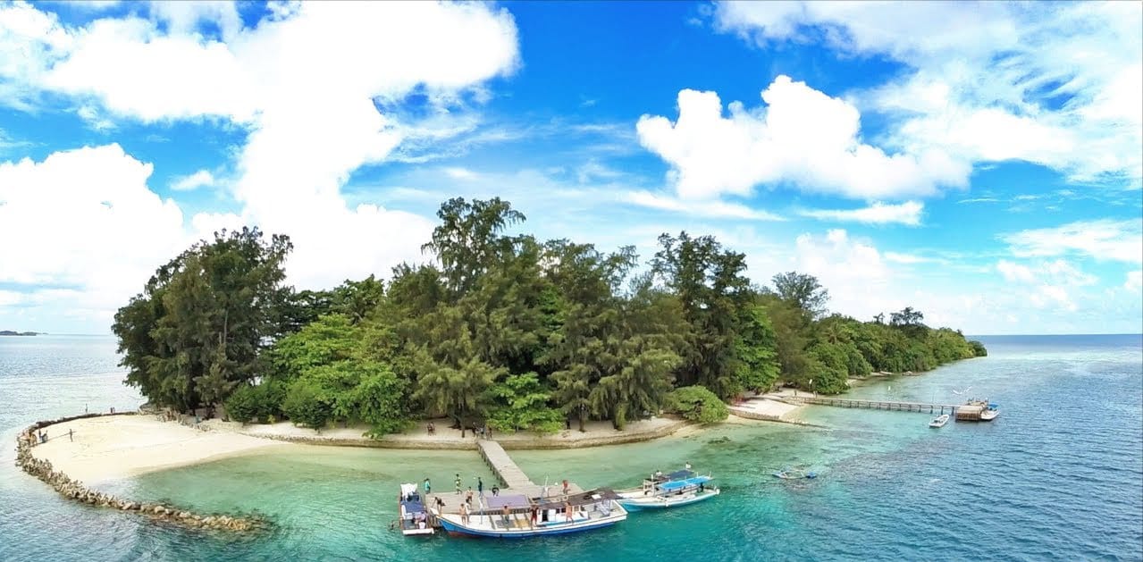 Pulau Bulat di dekat Pulau Harapan