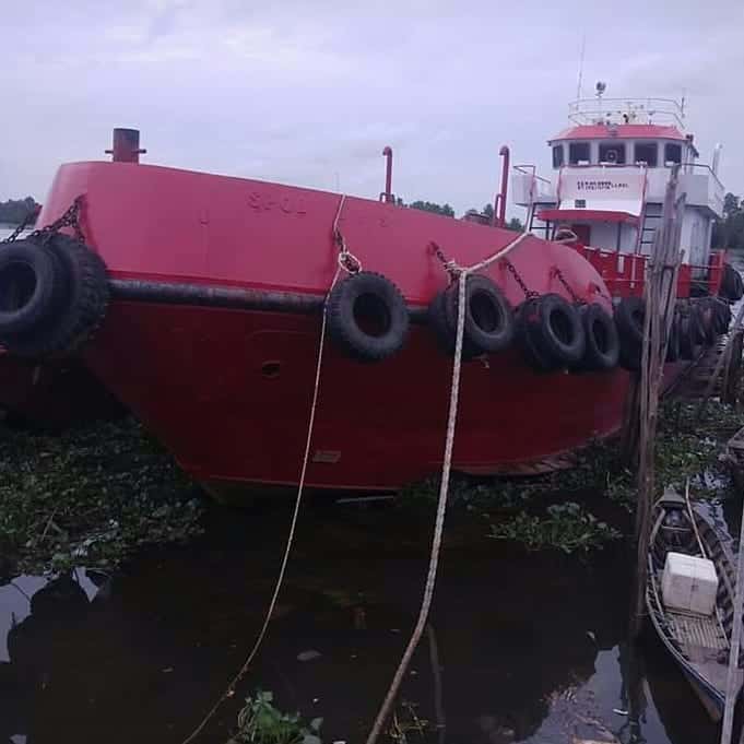 Bersandar Kapal Laut Semarang Pontianak