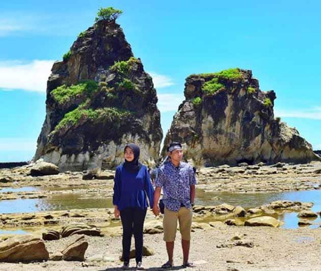 Pantai Sawarna Banten 4